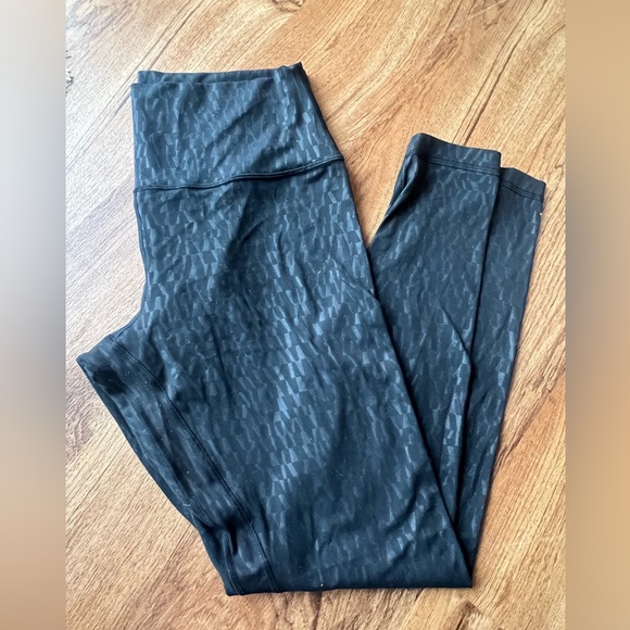 LULULEMON ALIGNS - Picture 1 of 2